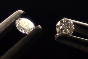 Apa Perbedaan Antara Berlian Alami dan Berlian Sintetis?